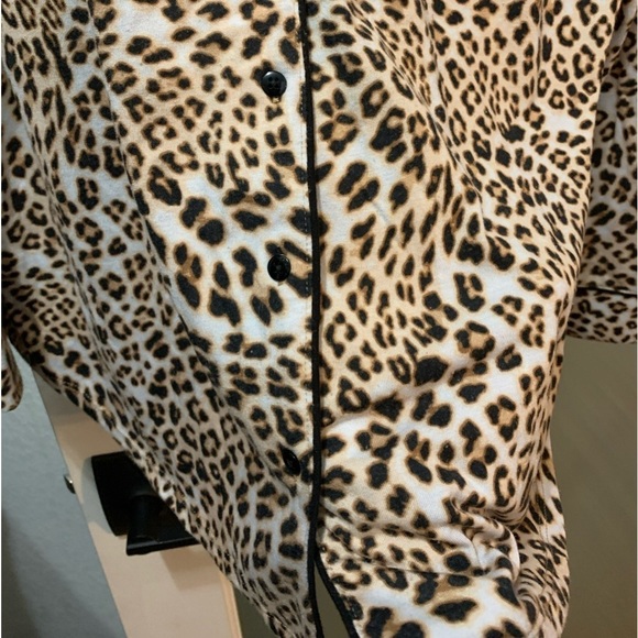 Ambrielle Women's 2 Piece Pant & Long Slv Shirt Pajama Set - Cheetah NWOT - Picture 3 of 11